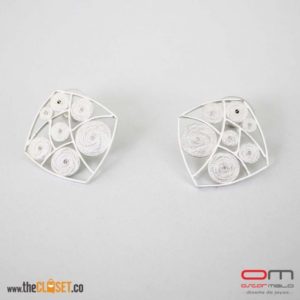 om_joyas_thecloset_01_aretes_cuadrados_grandes_01-491x491